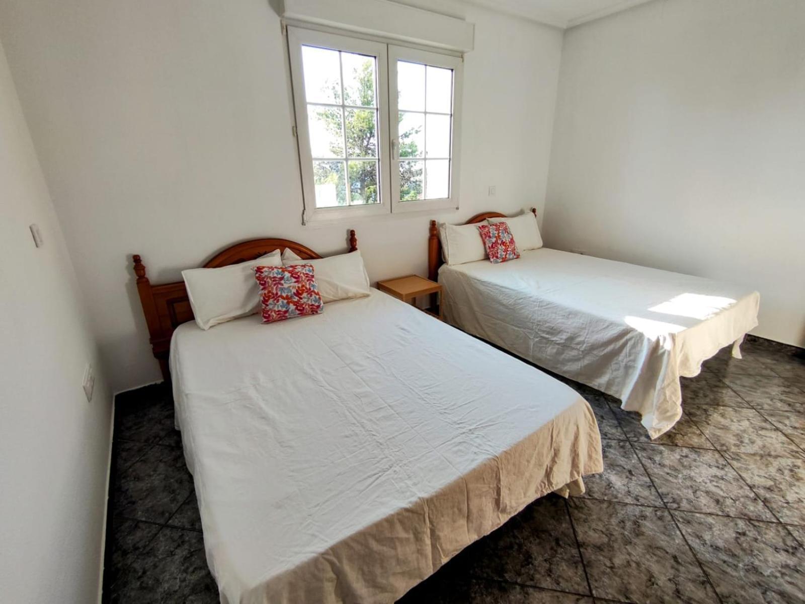 Preciosa Villa Para Grupos Grandes Con Piscina Y Bbq Casarrubios del Monte ภายนอก รูปภาพ